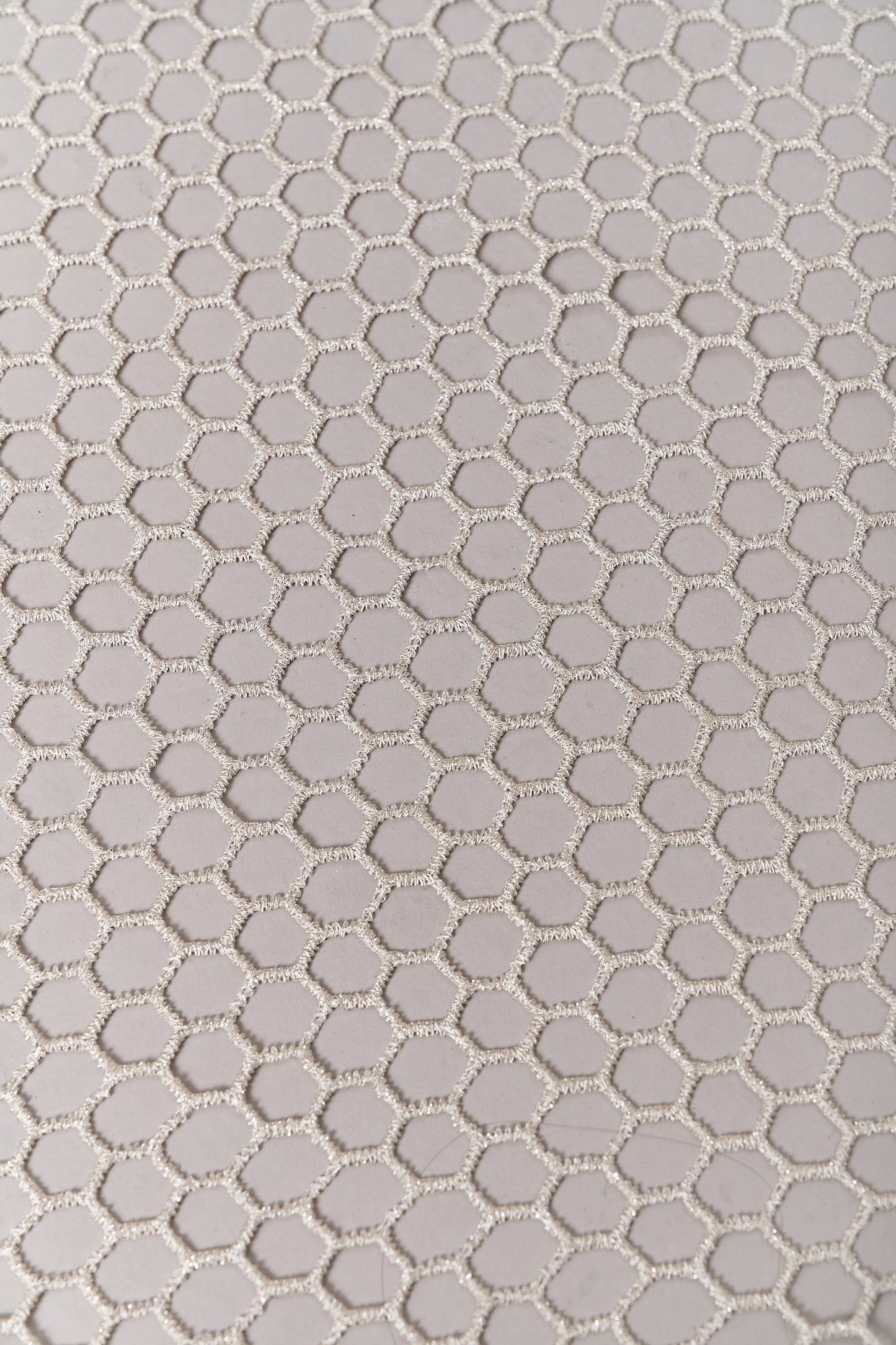 S0716 - Guipure with silver lurex