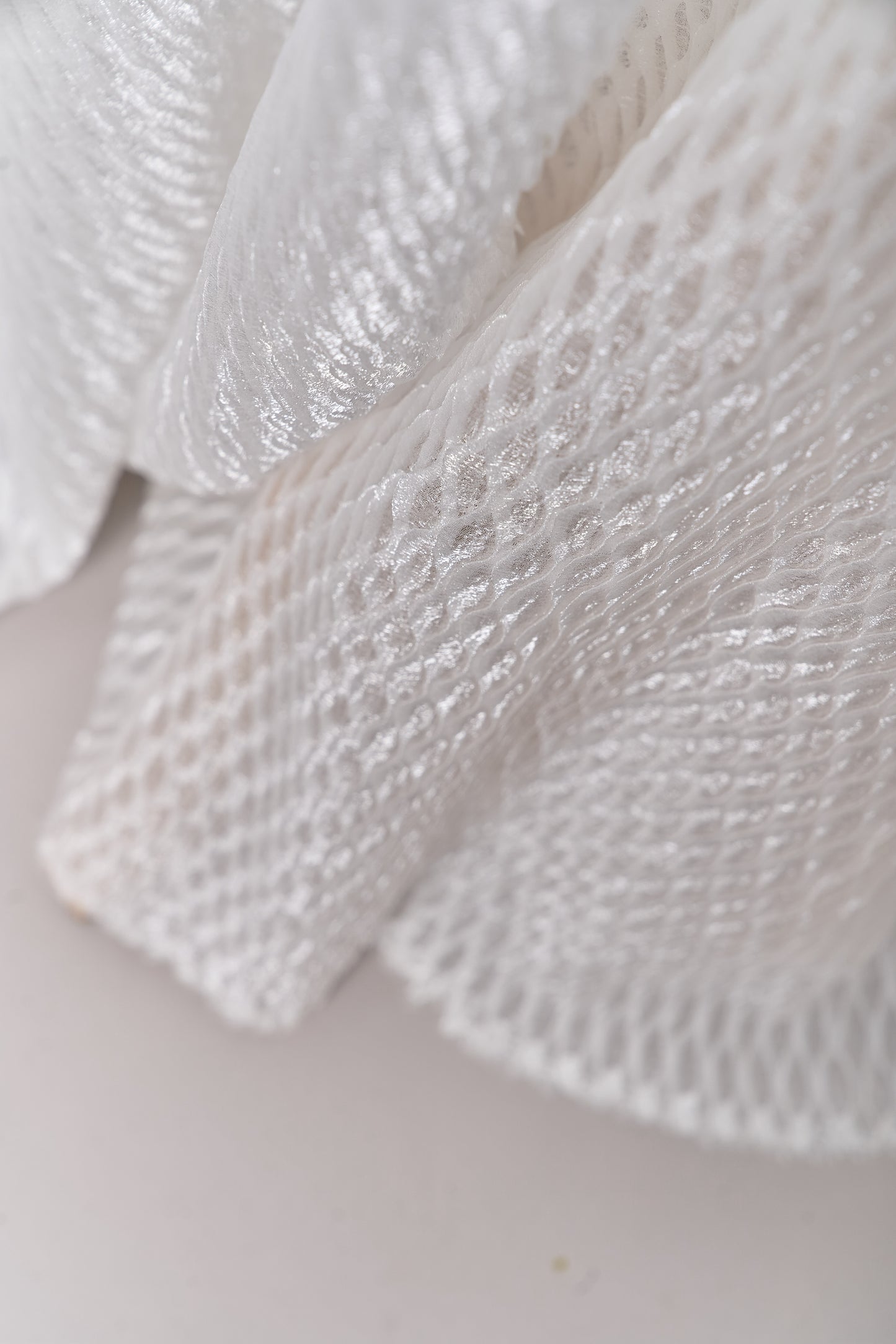 S0703 - Pleated organza with off-white metallic thread