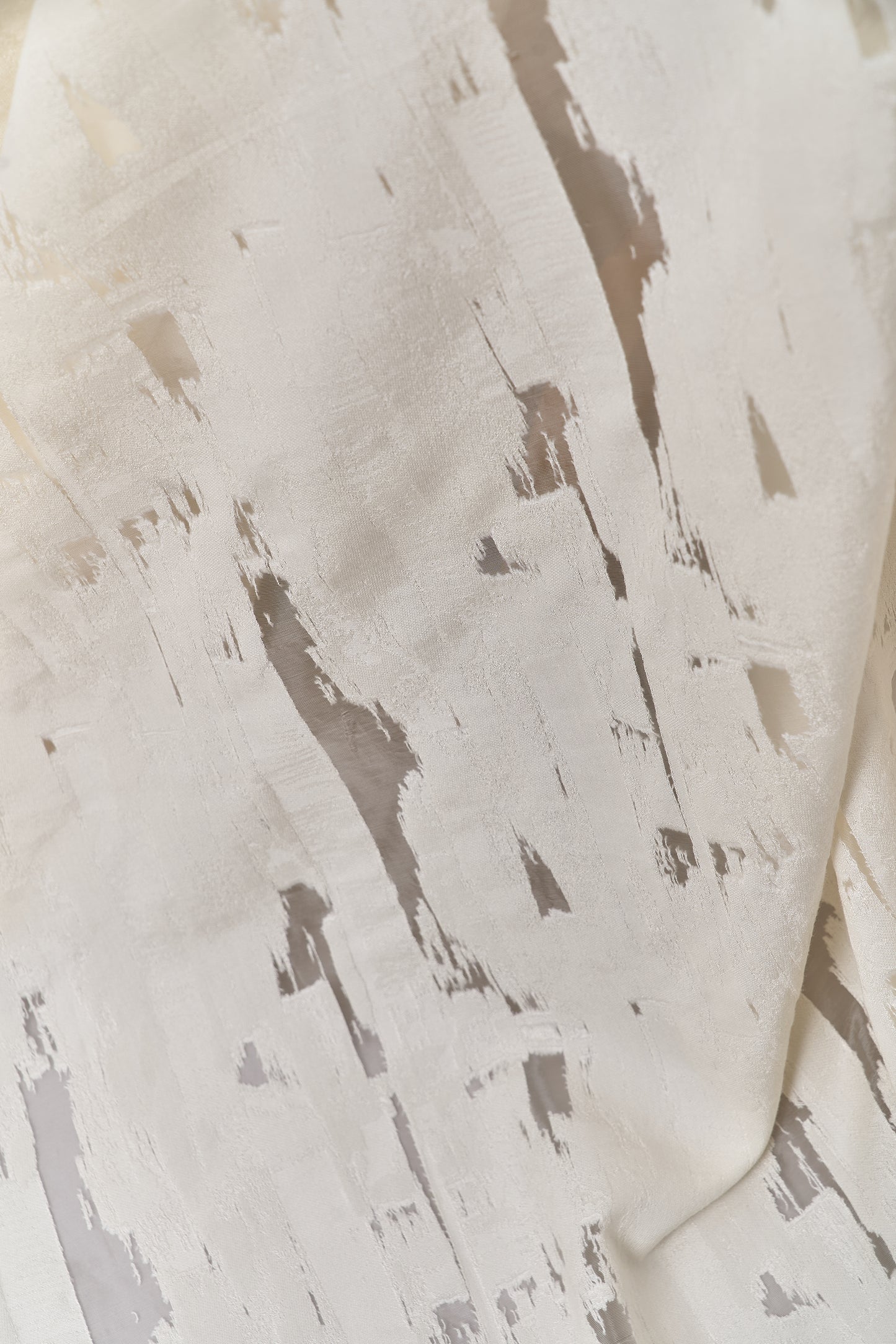 S0705 - Jacquard organza
