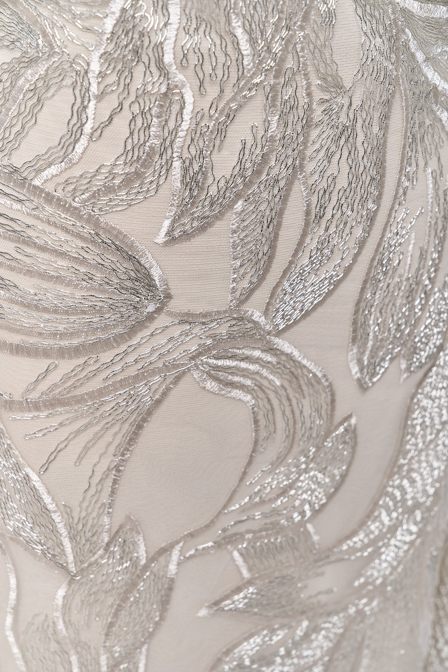 S0711 - Embroidered tulle with metallic thread