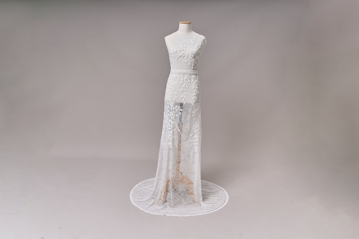 S0702 - Embroidered lace with off-white beads