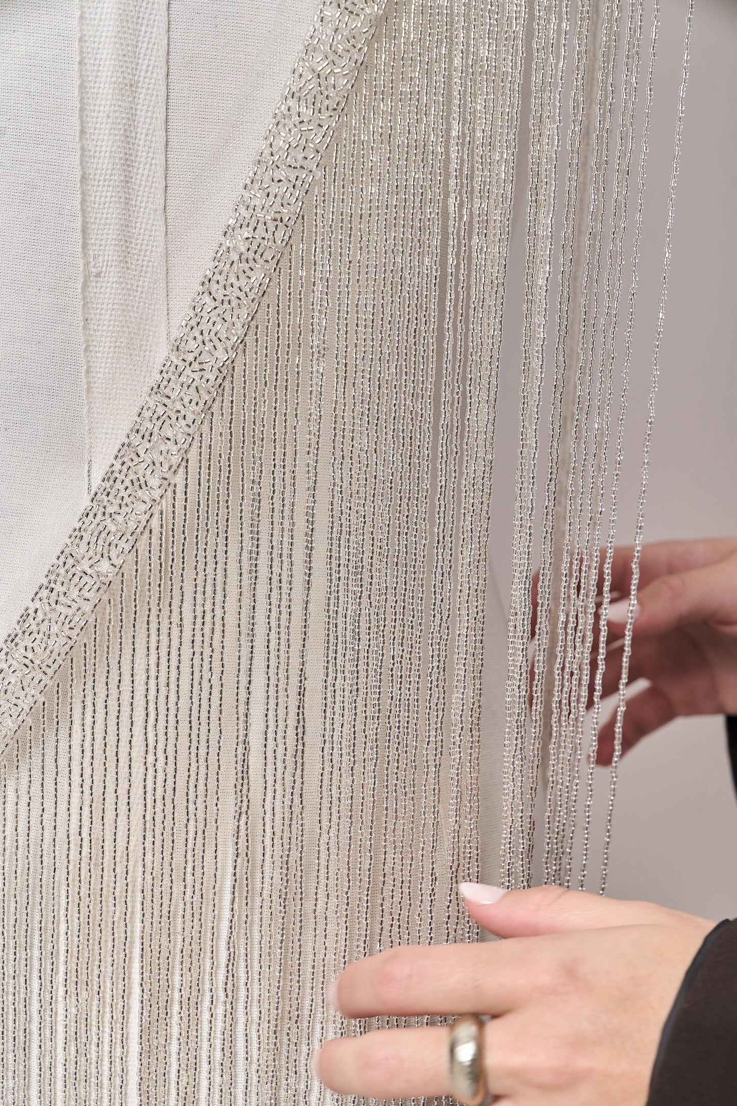 S0708 - Silver bugle bead fringe trim