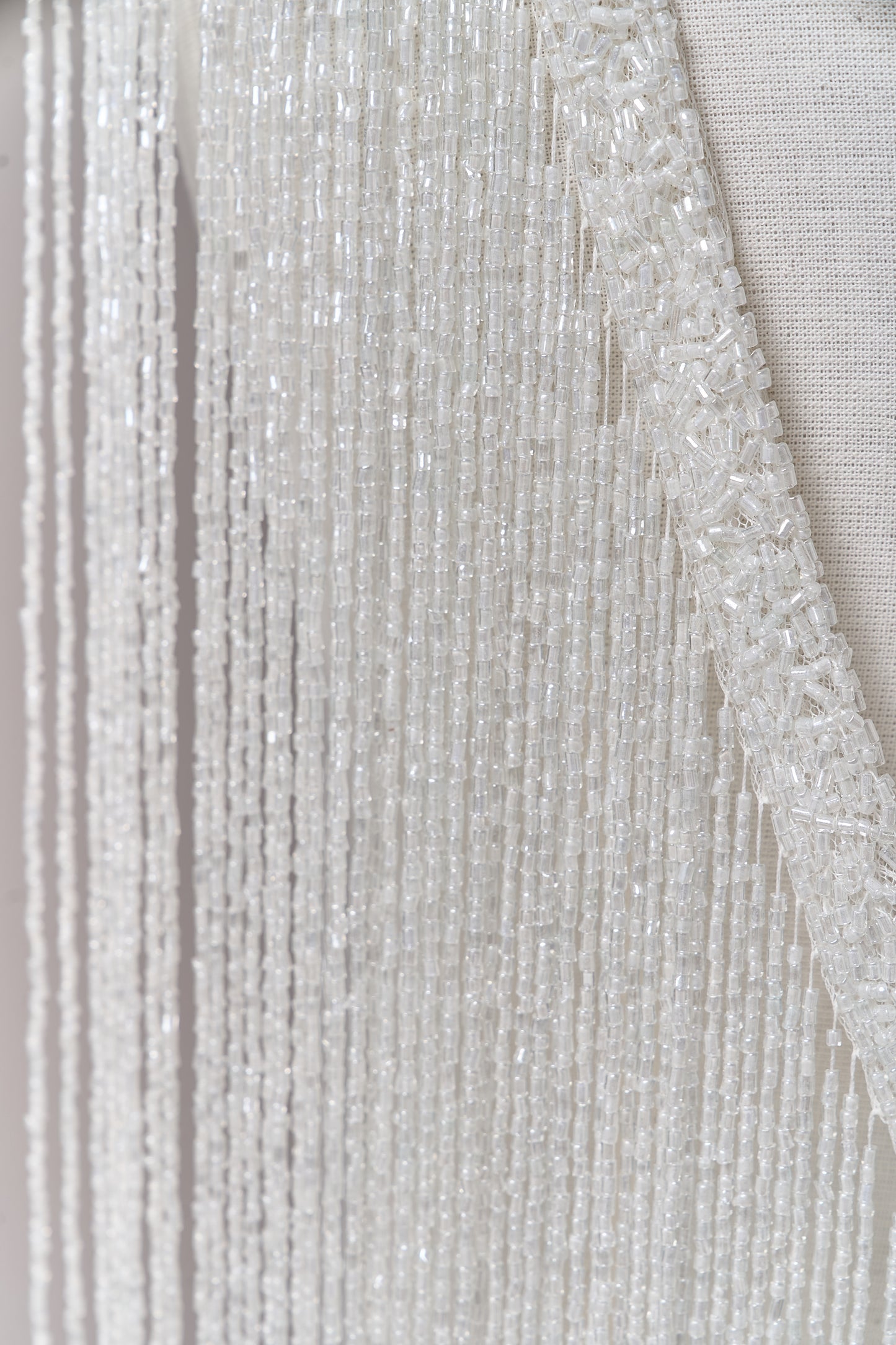 S0708 - Off-white bugle bead fringe trim