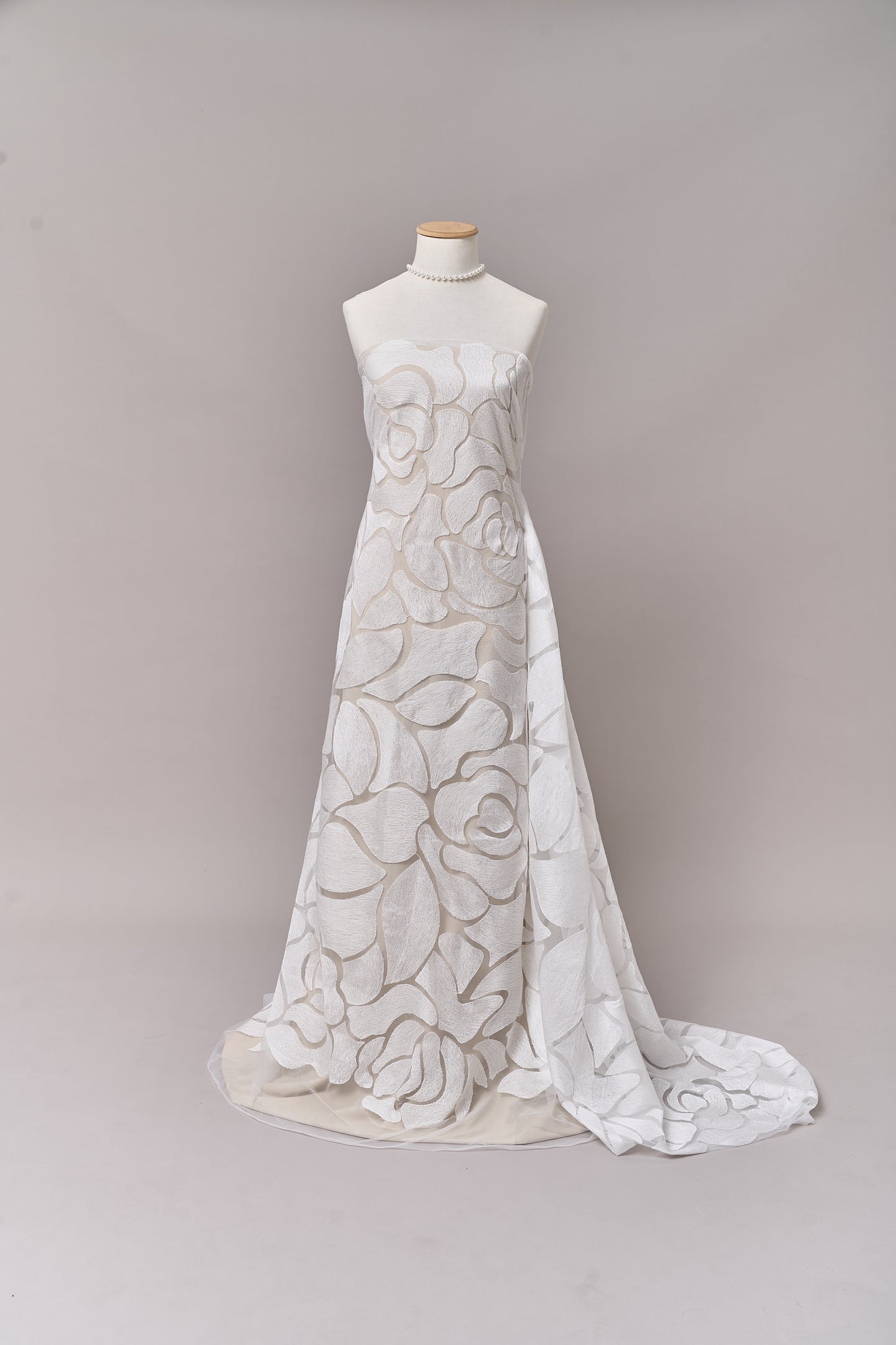 S0704 - Embroidered tulle