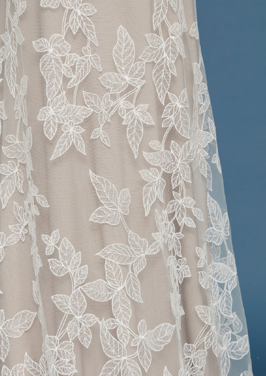 S0478 EMBROIDERED TULLE WITH LEAVES