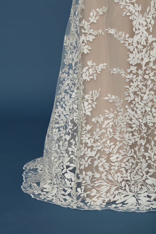 S0352 - EMBROIDERY TULLE WITH LEAVES